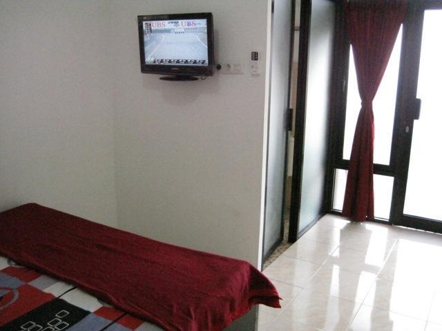 House 140 Hotel Baturetno Room photo