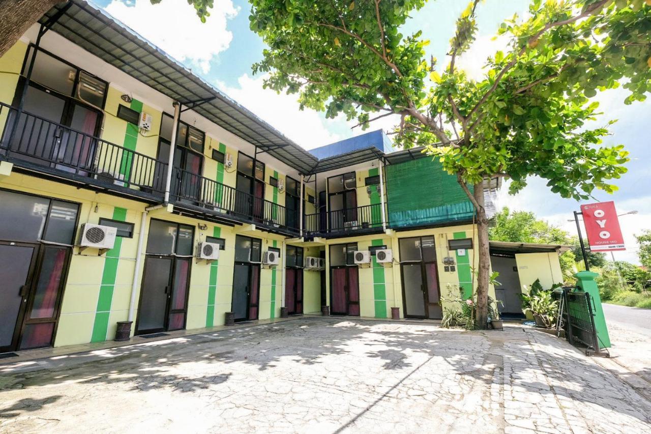House 140 Hotel Baturetno Exterior photo